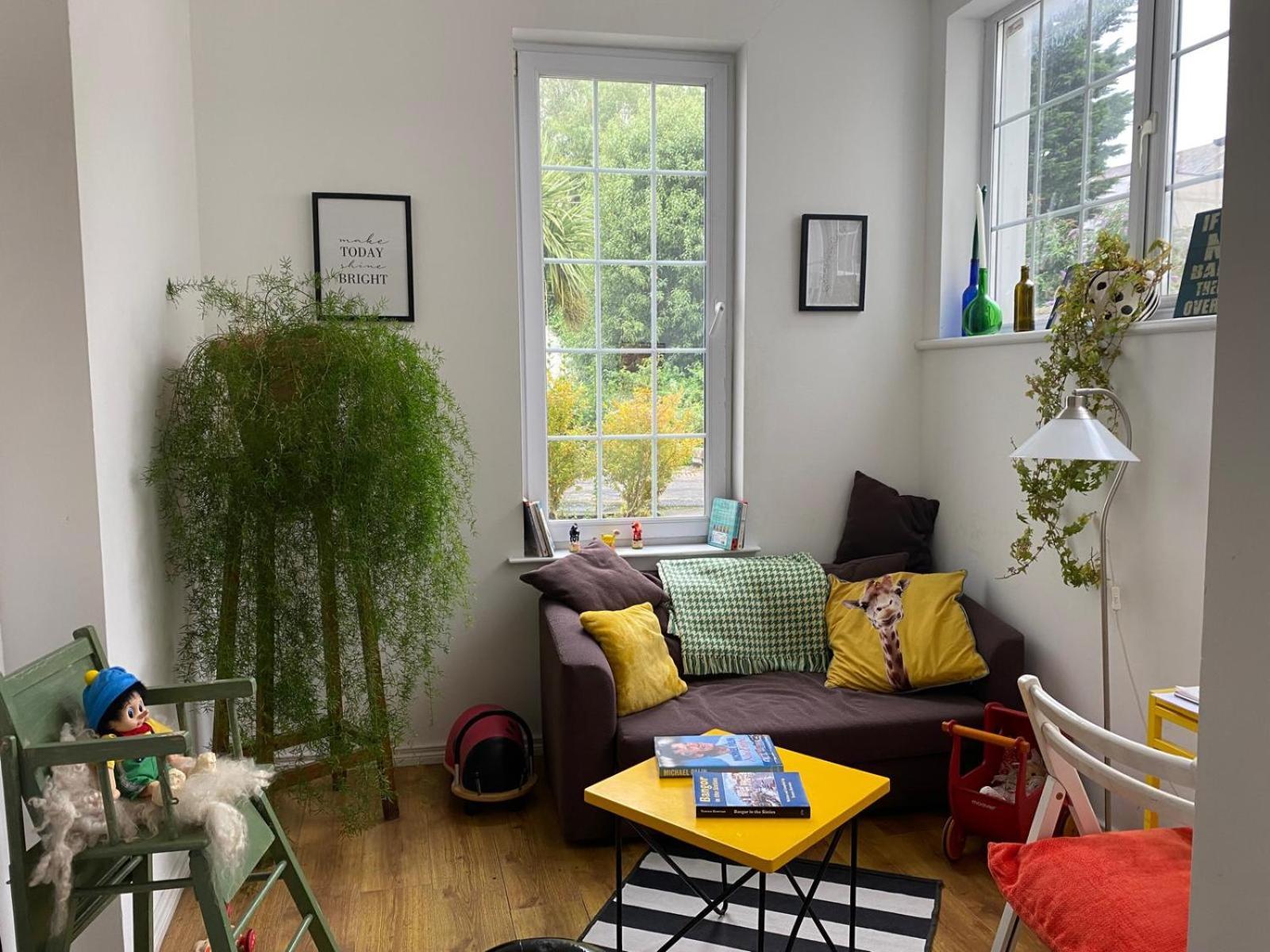 True Colours Apartment In Central Location Bangor  Extérieur photo